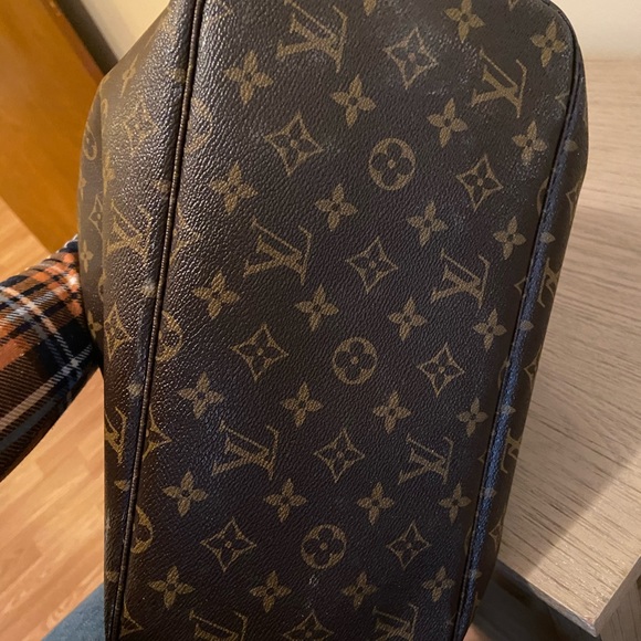 ❌SOLD❌ Louis Vuitton Neverfull MM - Picture 7 of 13